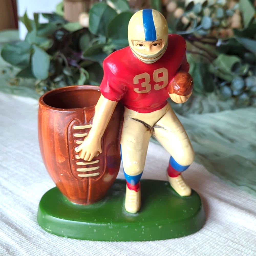 50 Year Old Cool Pen Holder Sears Roebuck 1975 Ceramic 7" Football Player